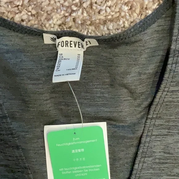 Forever 21 Black and Gray Fitted Crop Top, Size M—NWT - Picture 2 of 6